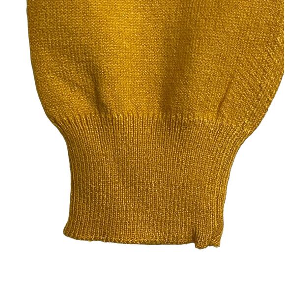Uniq Women's Lightweight Long Sleeve Mustard Yellow Knit Sweater M/L NWT - Picture 3 of 8